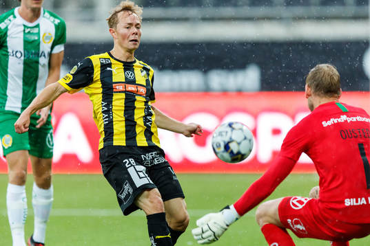 Häckens Adam Andersson gör 3-0