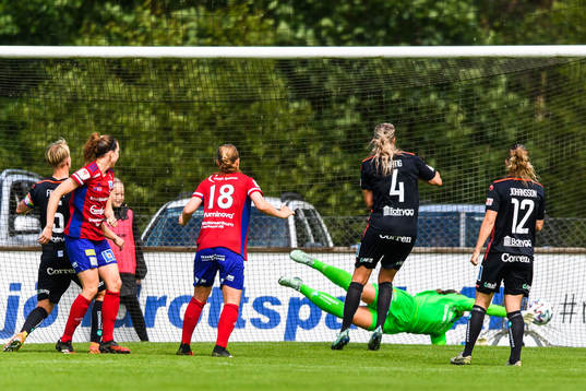 Vittsjös Clara Markstedt gör 1-0 bakom Linköpings