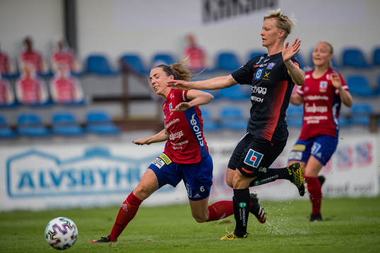 Vittsjös Clara Markstedt och Linköpings Nilla Fischer