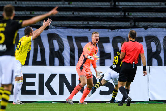 s 1-0 mål som senare blev bortdömt