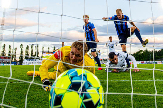 Dino Islamovic of Rosenborg scores the 0-2 goal behind