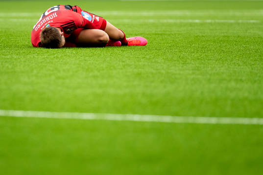 Östersunds Felix Hörberg har ont