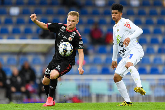 Kalmars Isak Jansson och Varbergs Luke Le Roux