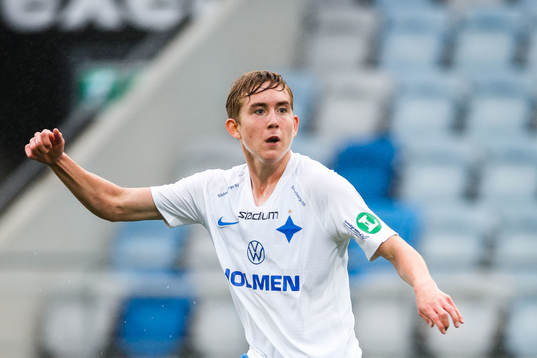 IFK Norrköpings Ísak Bergmann Jóhannesson gör 1-0