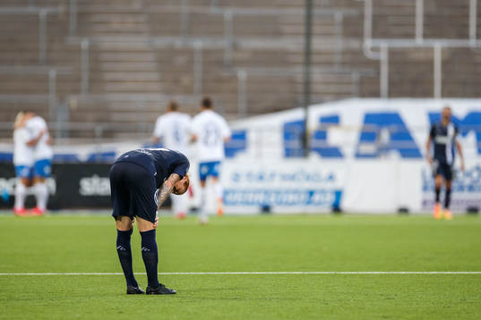 IFK Göteborgs Alexander Farnerud deppar