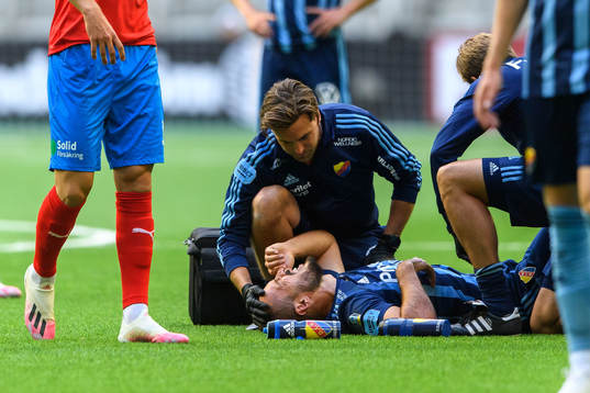 Djurgårdens Emir Kujovic har ont