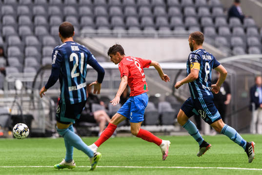 Helsingborgs Armin Gigovic gör 2-2