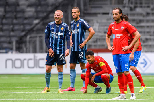 Djurgårdens Kalle Holmberg och Helsingborgs Martin Olsson