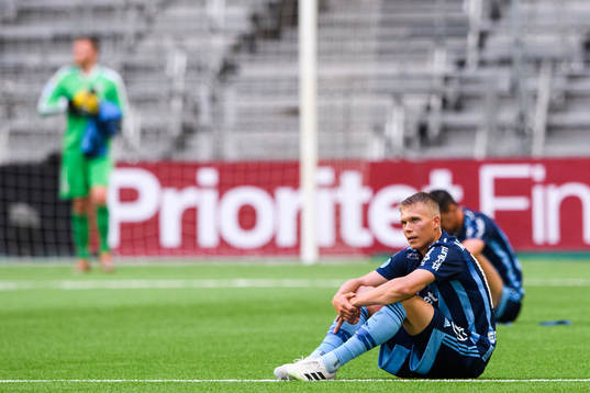 Djurgårdens Jonathan Augustinsson deppar