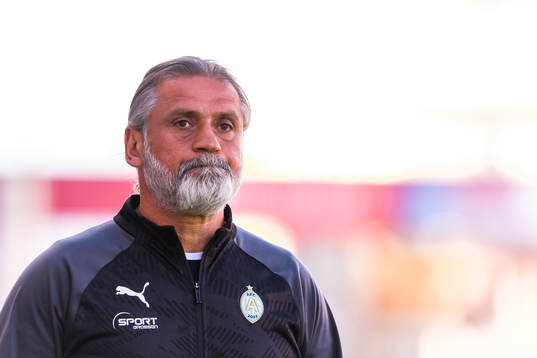 AFC Eskilstunas tränare Özcan Melkemichel