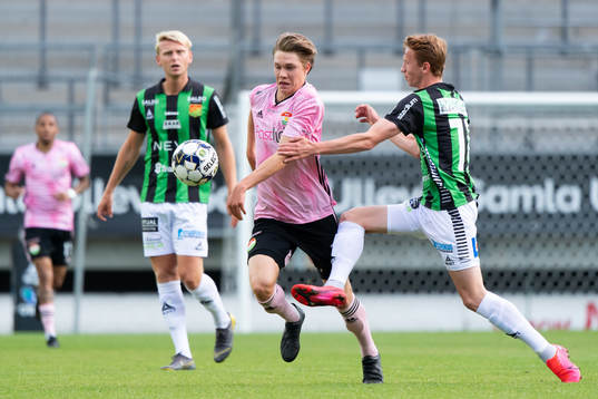 Dalkurds Gustav Berggren och GAIS Julius Lindberg