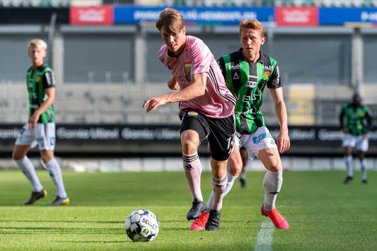 Dalkurds Gustav Berggren och GAIS Julius Lindberg
