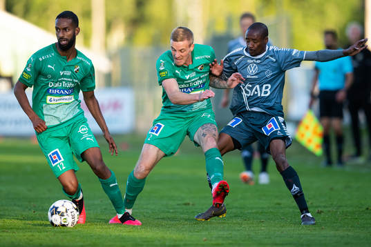Ljungskiles Mirad Garza och Filip Karlin mot Brages Bantu
