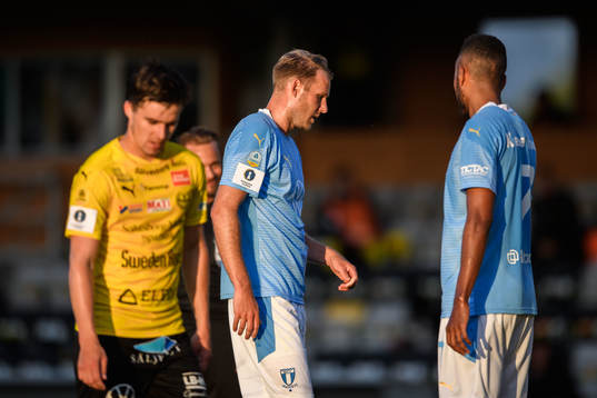 Malmö FFs Ola Toivonen deppar