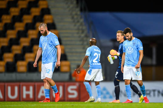 Malmö FFs Jo Inge Berget och Erdal Rakip deppar