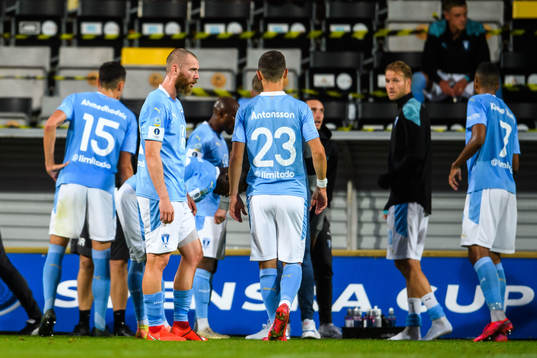 Malmö FFs Jo Inge Berget deppar med lagkamrater