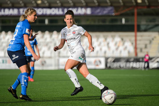 Eskilstunas Fanny Andersson och Rosengårds Jelena Cankovic