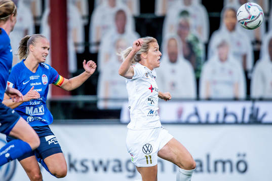 Rosengårds Mimmi Larsson mot Matilda Plan