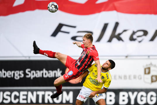 Östersunds Eirik Haugan och Falkenbergs Edi Sylisufaj