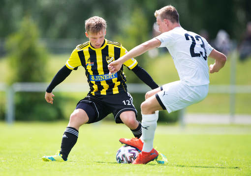 1IFK Hässleholms Amel Crnalic  i träningsmatchen mellan