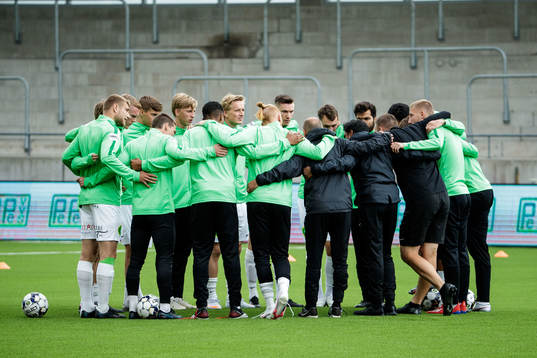 Västerås innan fotbollsmatchen i Superettan  mellan