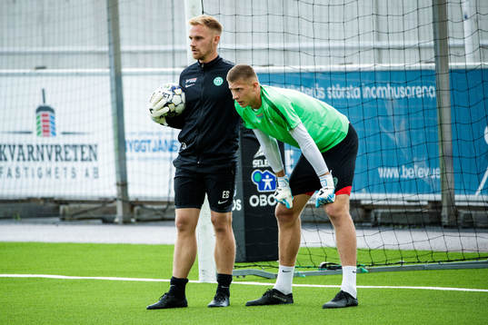 Västerås målvaktstränare Erik Biselius och målvakt