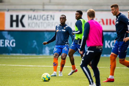 Parfait Bizoza of Aalesund