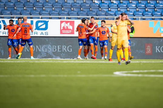 Holmbert Aron Briem Fridjonsson of Aalesund celebrates