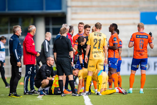 Philip Aksel Frigast Zinckernagel of Bodø/Glimt in pain