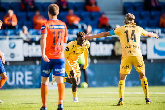 Victor Okoh Boniface of Bodø/Glimt celebrates
