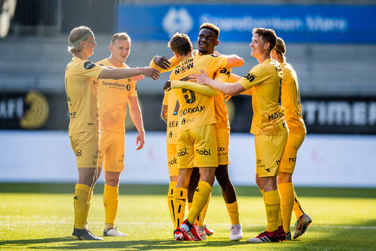 Victor Okoh Boniface of Bodø/Glimt celebrates