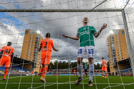 Brages Anton Lundin deppar