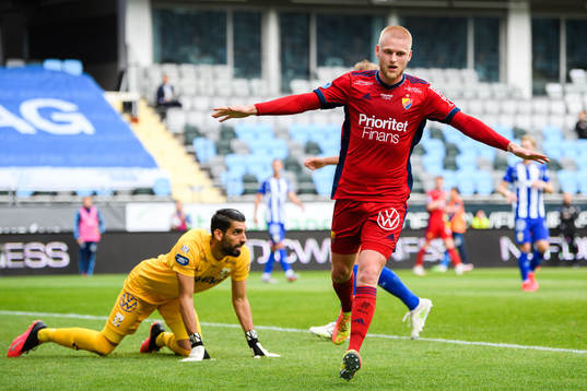 Djurgårdens Kalle Holmberg jublar