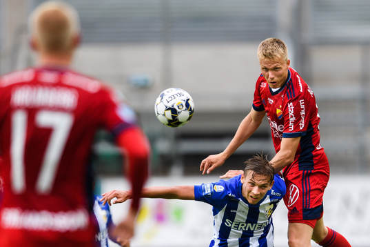 IFK Göteborgs Noah Alexandersson och Djurgårdens Jonathan