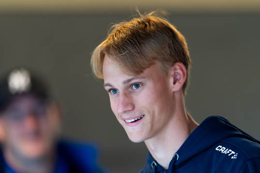 IFK Göteborgs Oscar Vilhelmsson blir intervjuad