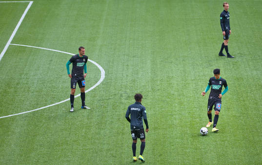 Varbergs Albert Ejupi och Luke Le Roux