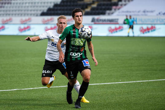 Varbergs Jon Birkfeldt och Örebros David Seger