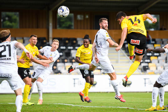 Mjällbys Besard Sabovic gör 1-0