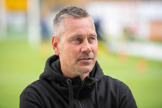 Mjällbys tränare Marcus Lantz jublar