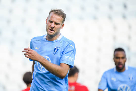 Malmö FFs Ola Toivonen deppar