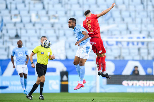 Malmö FFs Isaac Kiese Thelin och IFK Norrköpings Henrik