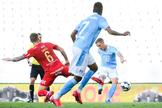 Malmö FFs Sören Rieks gör 1-0