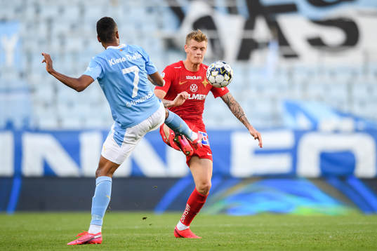 Malmö FFs Isaac Kiese Thelin och IFK Norrköpings Eric