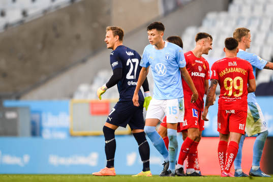 Malmö FFs Anel Ahmedhodzic deppar