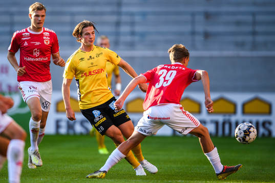Elfsborgs Simon Olsson och Kalmars Isak Magnusson