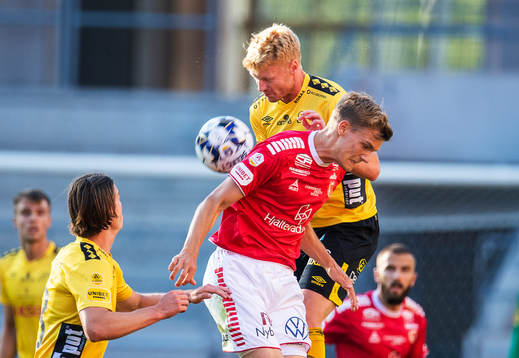 Kalmars Svante Ingelsson och Elfsborgs Sivert Heltne Nilsen