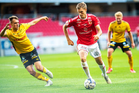 Kalmars Svante Ingelsson och Elfsborgs Leo Väisänen