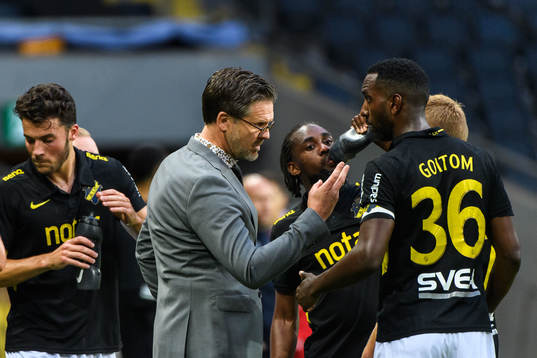s tränare Rikard Norling och Henok Goitom