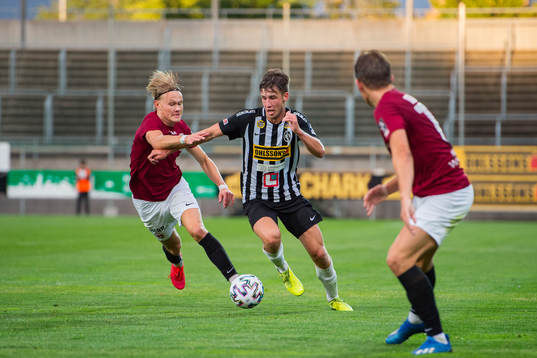 Qvidings Isac Spanedal och Landskronas Filip Olsson
