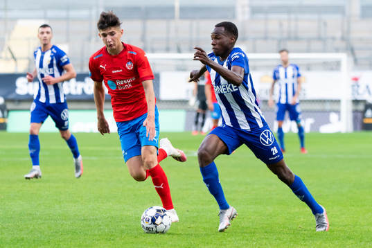 Helsingborgs Armin Gigovic och IFK Göteborgs Alhassan